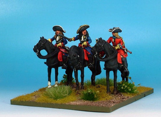 WLOA40a Cuirassiers Command in Hats on Standing Horses - Warfare Miniatures USA