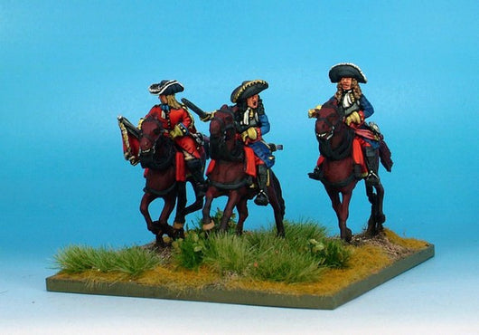 WLOA40b Cuirassiers Command in Hats on Galloping Horses - Warfare Miniatures USA