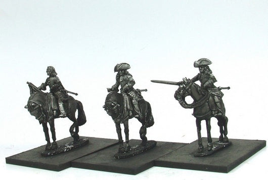 WLOA56a Cuirassiers Command in Tricorns, Front Plate Only on Standing Horses - Warfare Miniatures USA